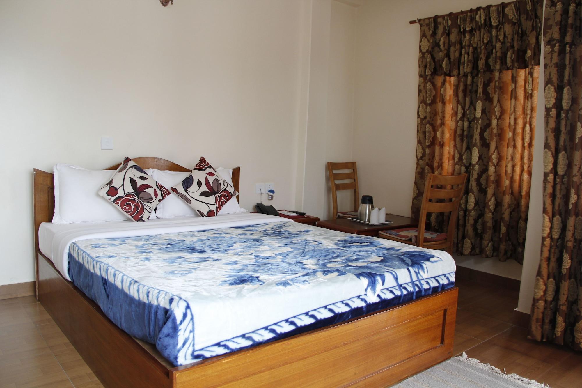 Hotel Asia Pokhara Ngoại thất bức ảnh