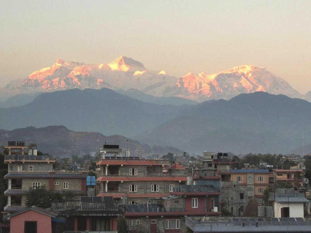 Hotel Asia Pokhara Ngoại thất bức ảnh
