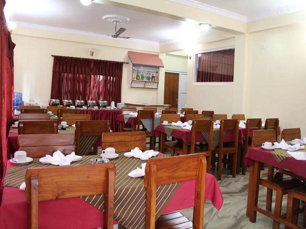 Hotel Asia Pokhara Ngoại thất bức ảnh