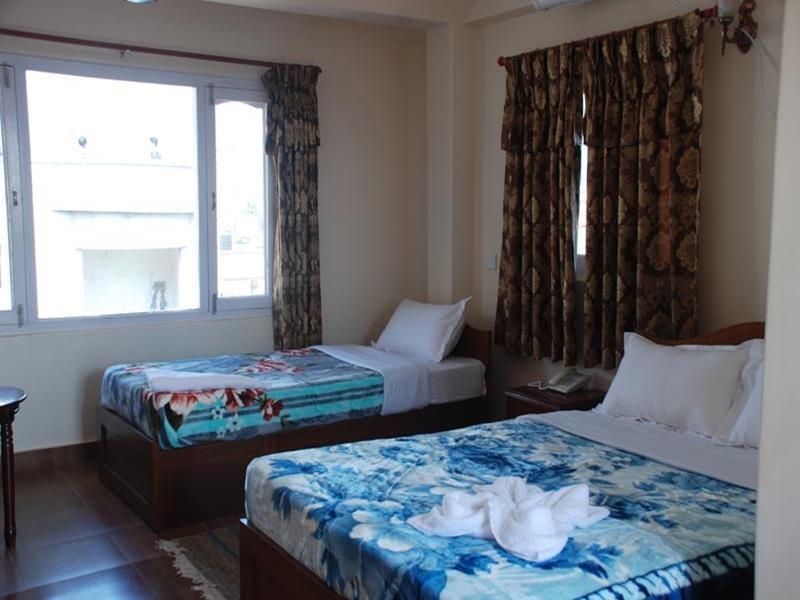Hotel Asia Pokhara Ngoại thất bức ảnh