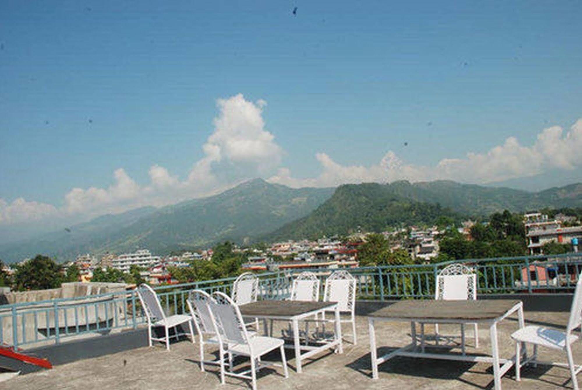 Hotel Asia Pokhara Ngoại thất bức ảnh